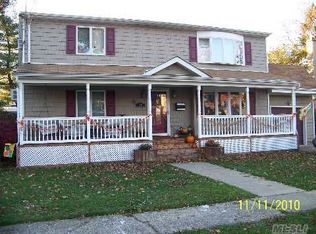58 Charles Ave, Massapequa Park, NY 11762