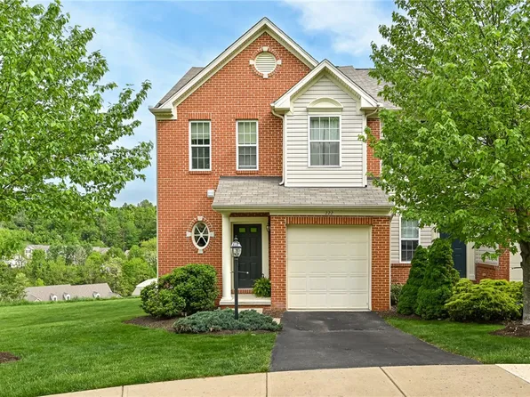 222 Southern Valley Ct, Mars, PA 16046