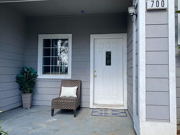 4th image of 700 Bonita Ave