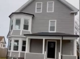 168 Merrimac St #1, New Bedford, MA 02740