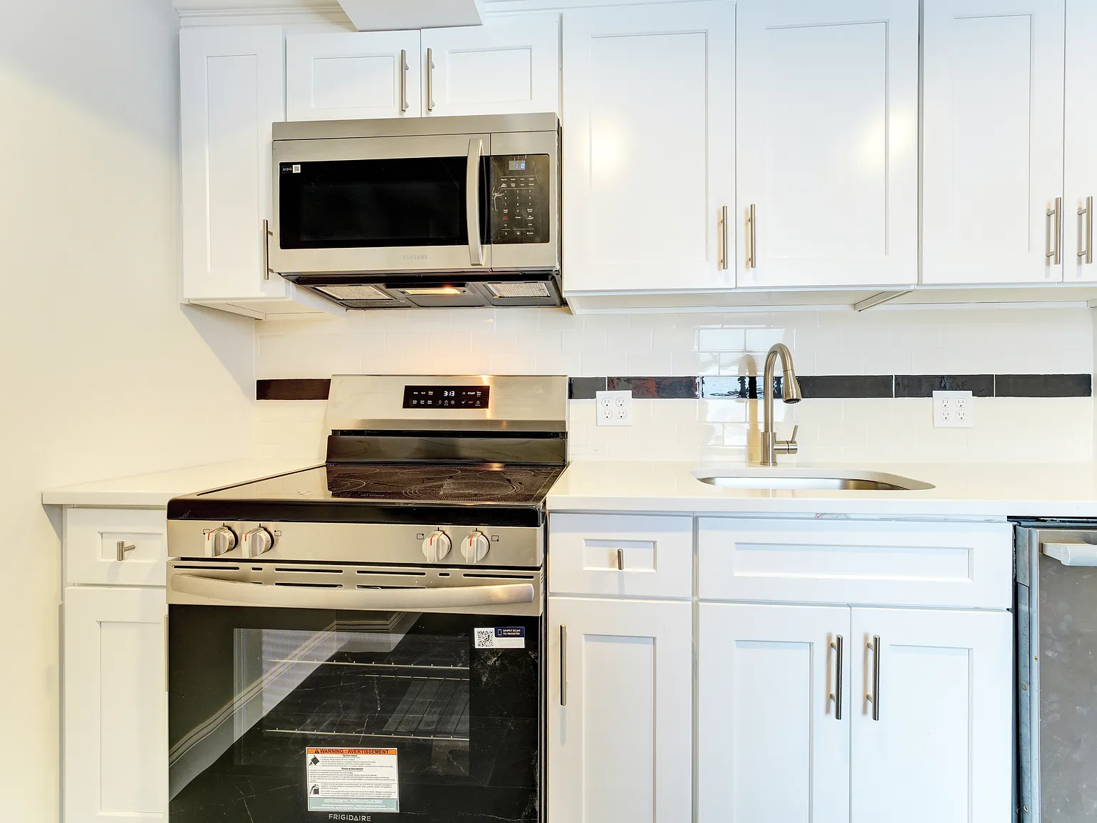 2 bed, $2,495 — Photo 3