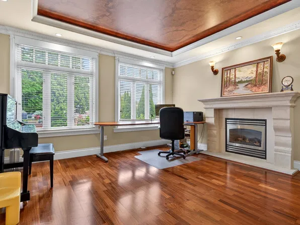 6166 Denbigh Ave, Burnaby, BC V5H 3R5