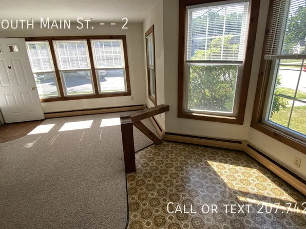 193 S Main St #2, Newmarket, NH 03857