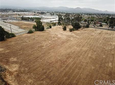 3rd image of 2226 Foothill Blvd