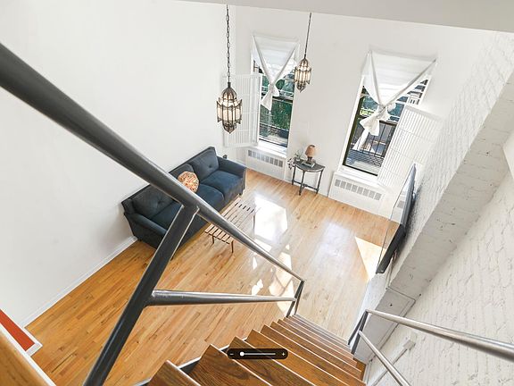 3rd image of 7 2nd Ave APT 5A