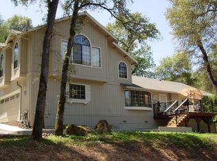 11035 Greenbriar Way, Auburn, CA 95602