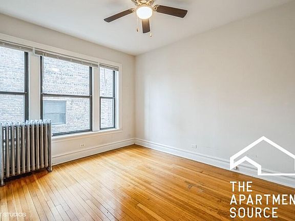 2nd image of 5401 S Harper Ave #1F