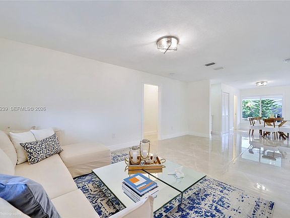 4th image of 4712 SW 2nd Ter
