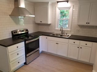 140 Carpenter Rd, New Hartford, CT 06057