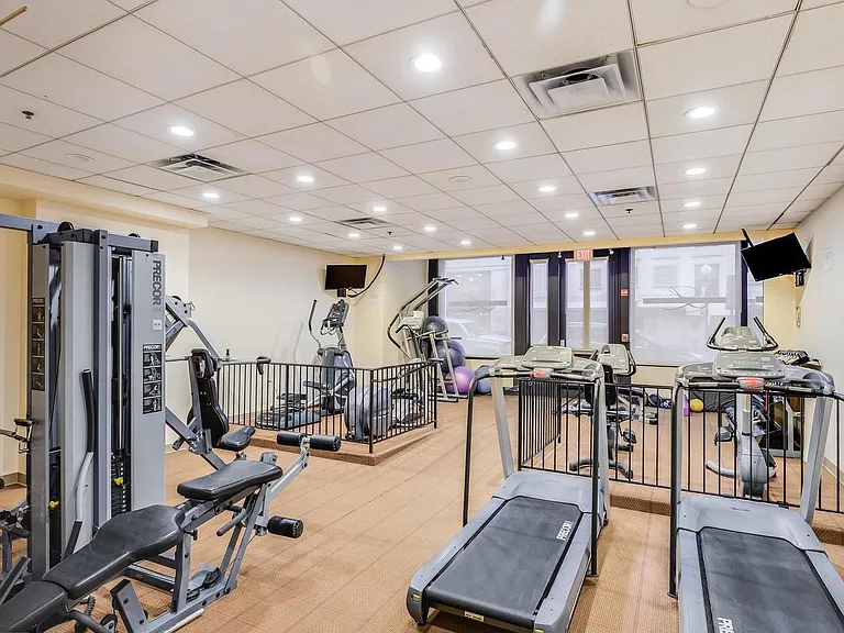 631 D St NW #1038 — Photo 34