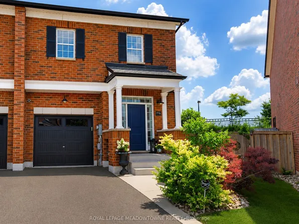 779 Banks Cres, Milton, ON L9T 9A3
