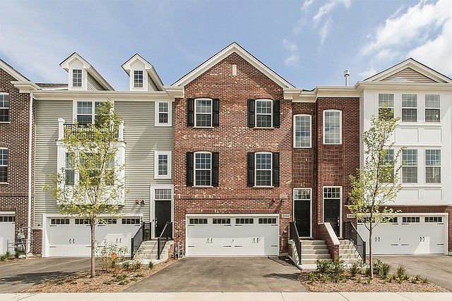 1st image of 2521 Huntleigh Ln #2.01