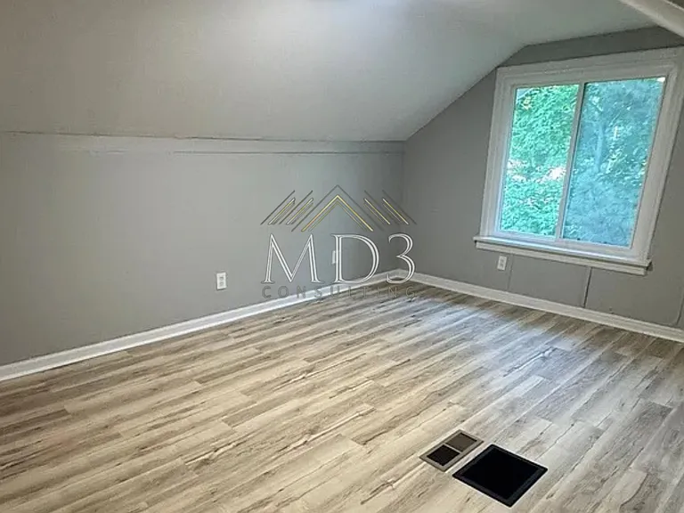 45 Beacon Ave — Photo 23