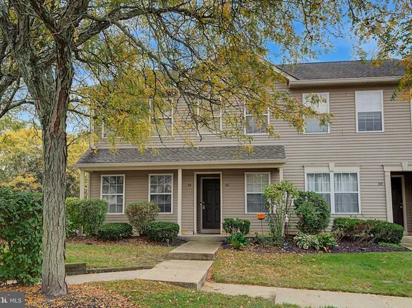 54 Foxglove Dr, Riverside, NJ 08075