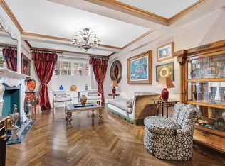 410 E 57th St APT 1B, New York, NY
