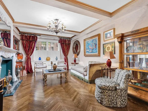 410 E 57th St APT 1B, New York, NY 10022