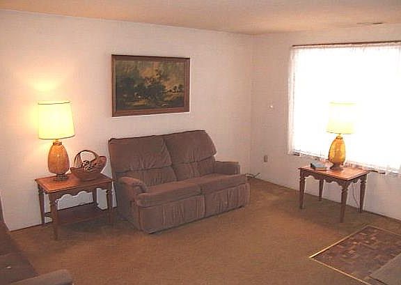 3rd image of 3247 S 180th Pl