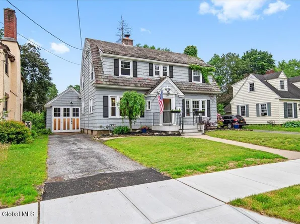 29 Webster Avenue, Glens Falls, NY 12801