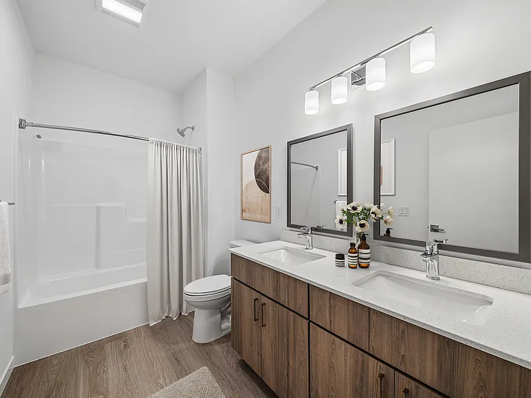 1632 Lock Ln — Photo 6