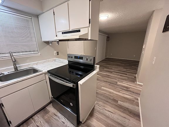 2nd image of 2630-2664 SE 136th Ave #2650