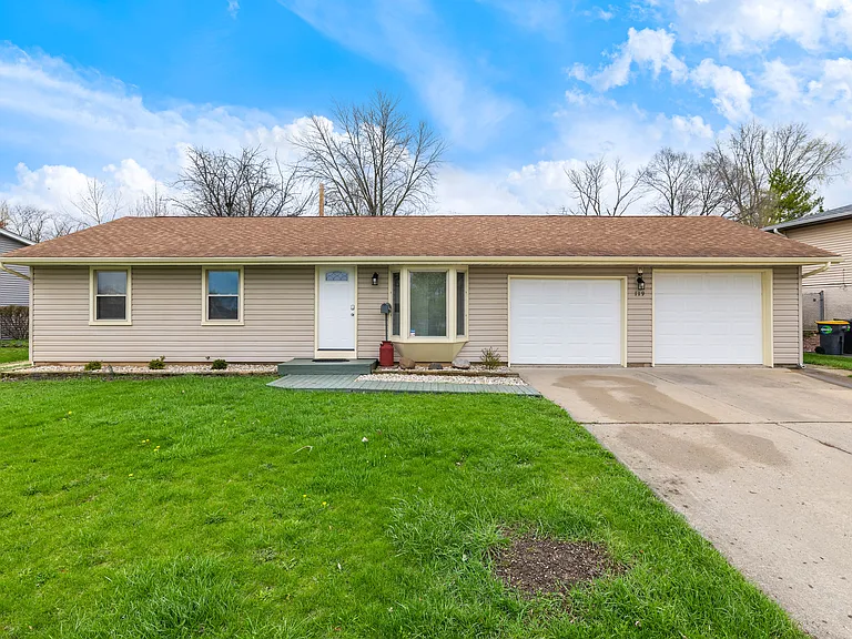 119 W Green Meadows Blvd — Photo 26