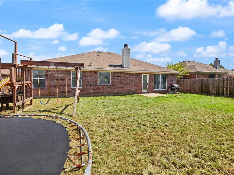 1410 Teal Way — Photo 23
