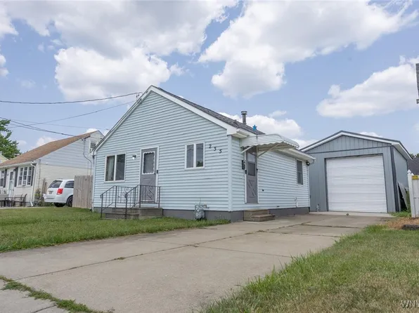 235 Griffith St, Sloan, NY 14212