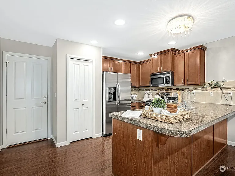 17624 32nd Dr SE — Photo 16