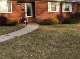 29 Greaves Ave, Staten Island, NY 10308
