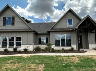 175 Quail Ridge Ct, Decatur, TX 76234