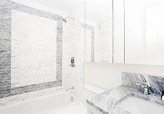3rd image of 200 E 94th St APT 120