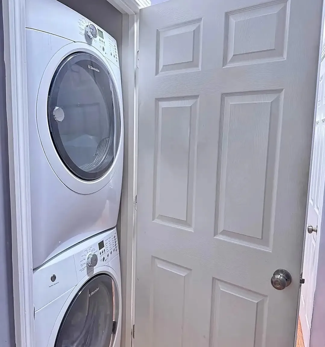 4 bed, 1177 sqft, $860 — Photo 3