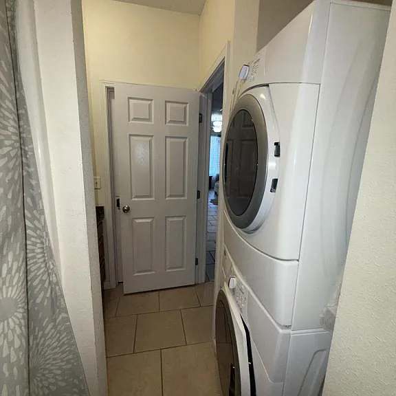 1131 Century Oaks Dr #C — Photo 11