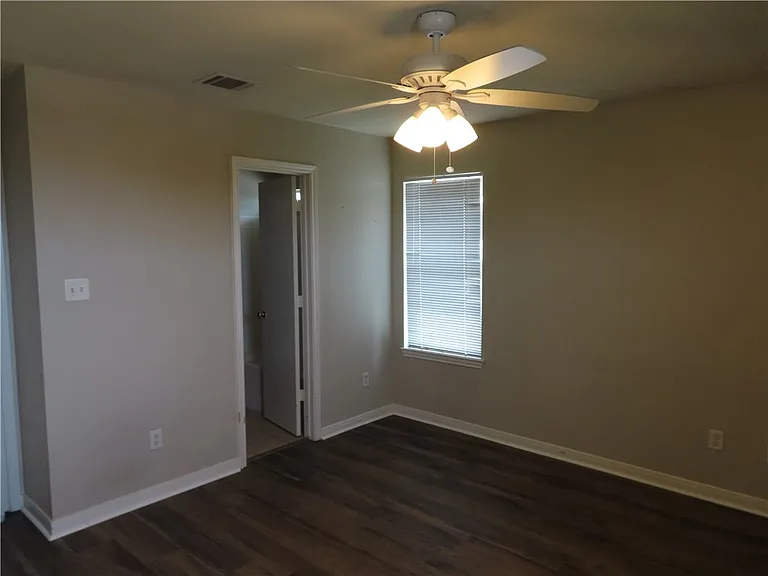 4107 McFarland Dr — Photo 34