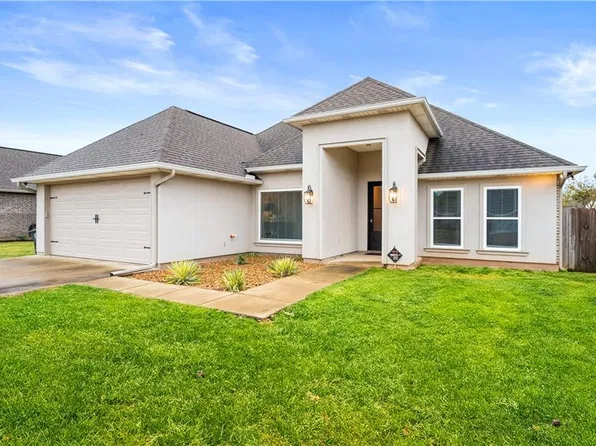 111 Jason Ln, Natchitoches, LA 71457
