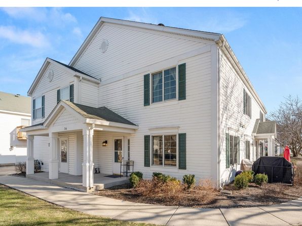 746 Fieldcrest Dr Unit B