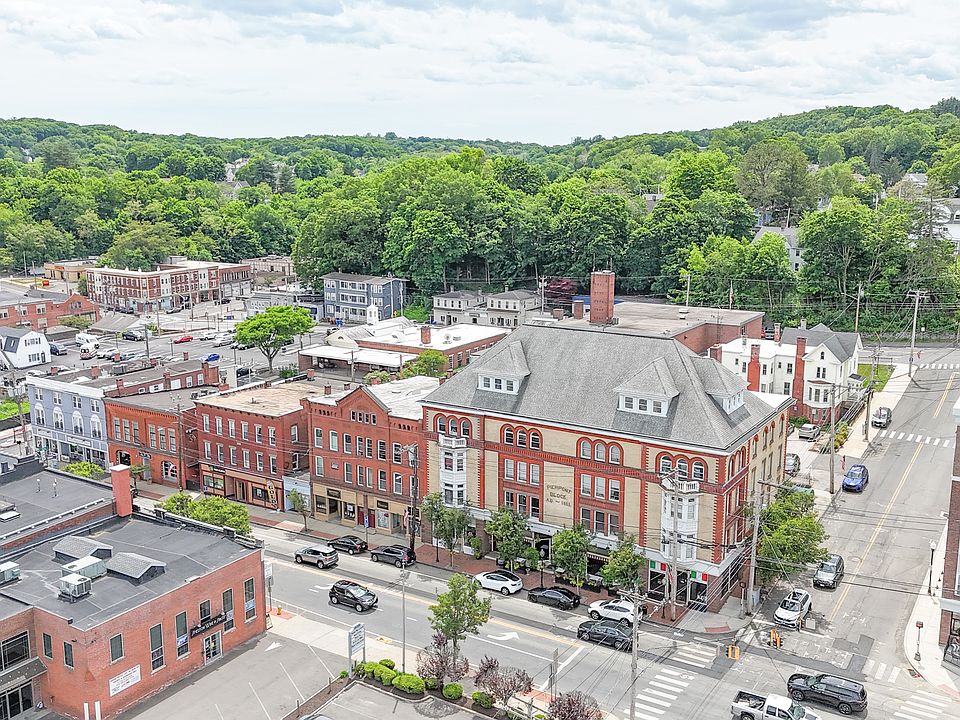 1st image of 500-301 Howe Ave #301A