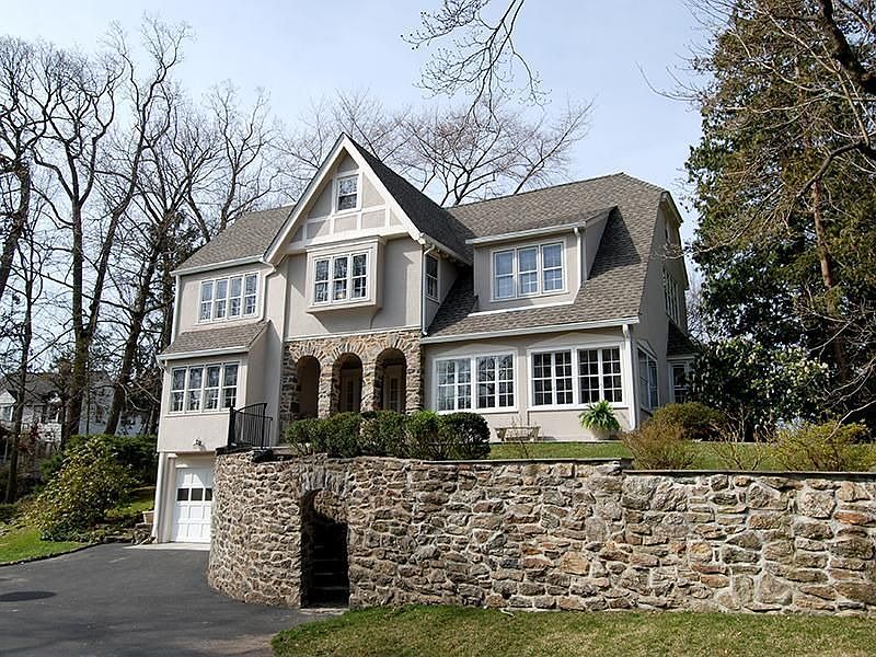Beautiful Beechmont Tudor