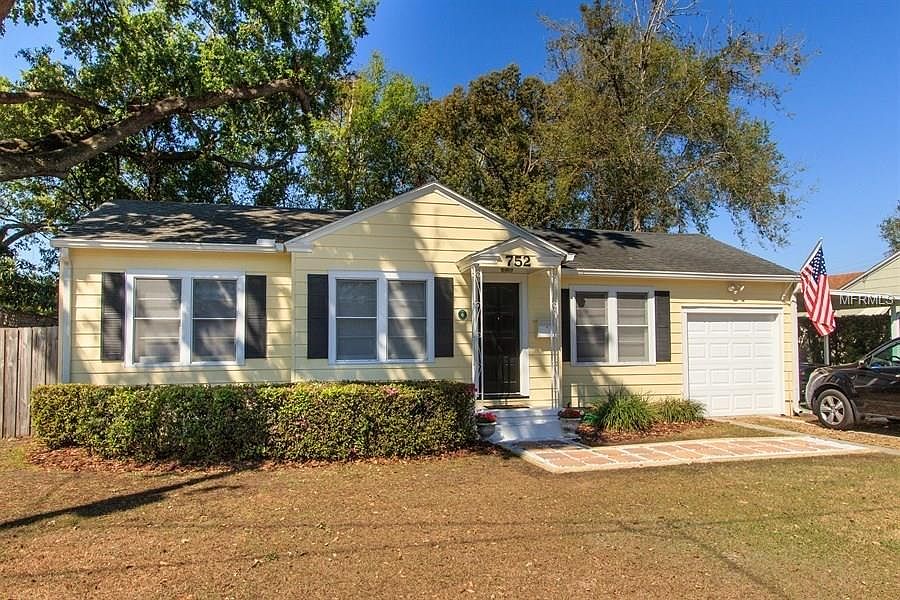 1st image of 752 Floral Dr