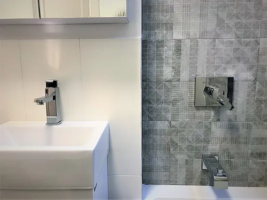 Rented by Lang Realty LLC | media 11