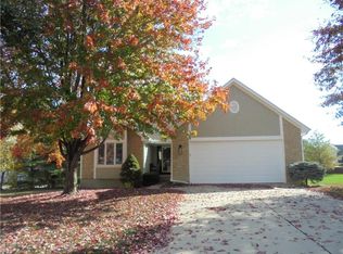 2405 SW Lilly Dr, Lees Summit, MO 64081