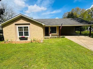 108 E McLaurin St, Sardis, MS 38666