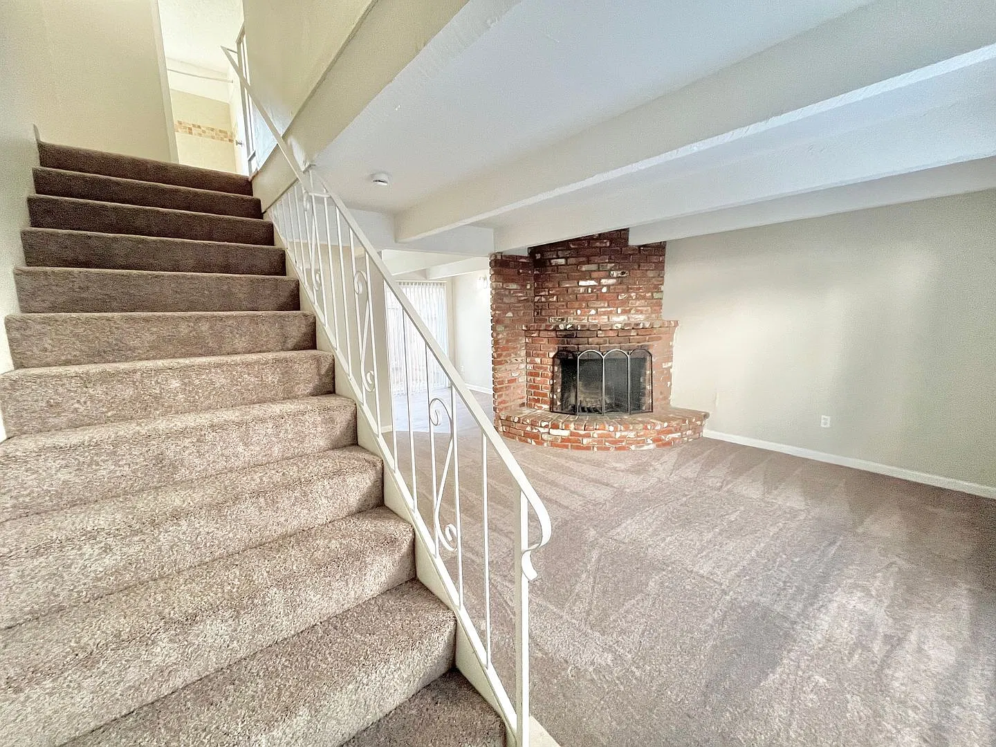 2326 V Street — Photo 3
