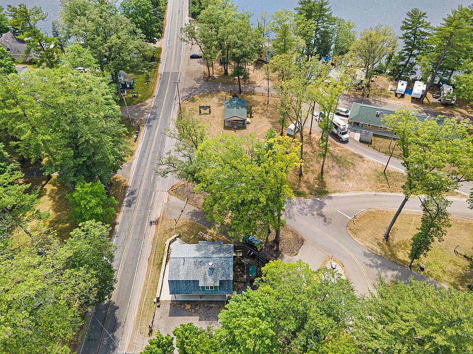 7641 S Croton Hardy Dr, Newaygo, MI 49337 Zillow