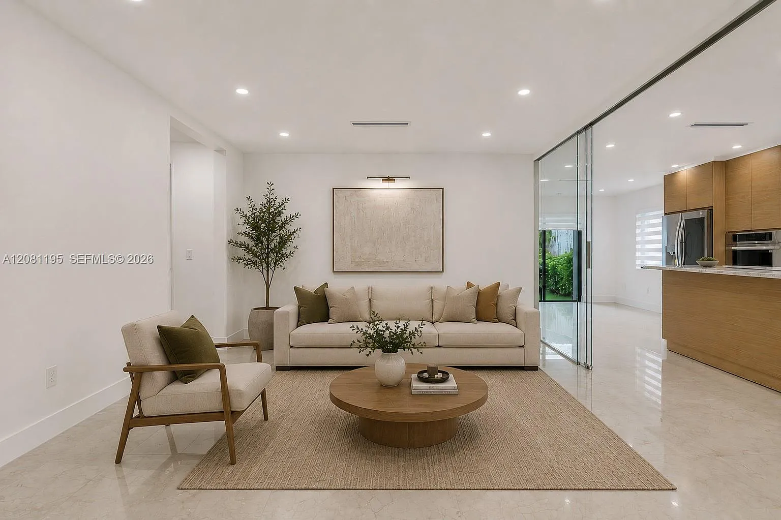 Majorca Ave, Coral Gables — Photo 1