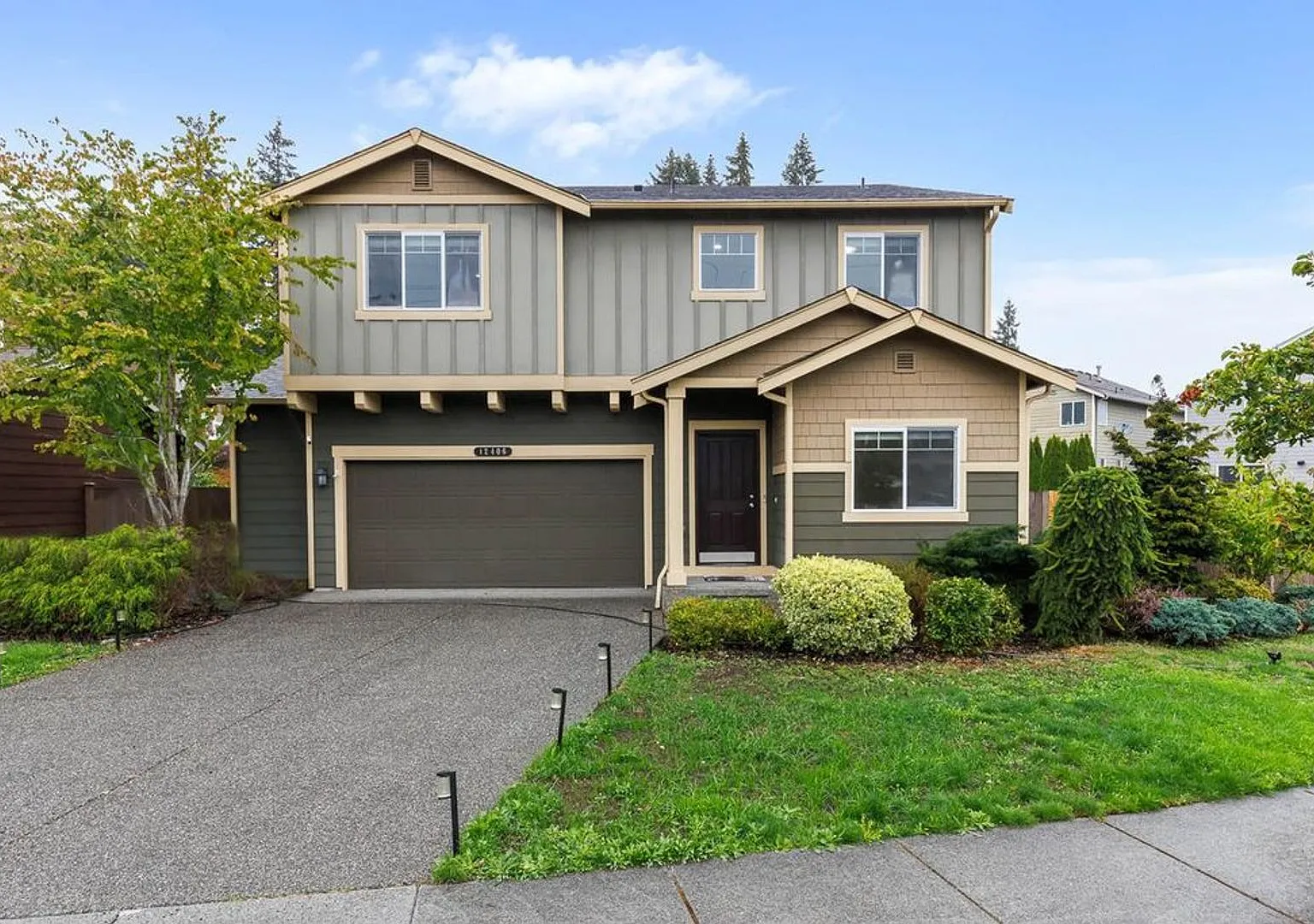 Very Nice 4 bedroom home with office/den, 2.5 bath and a 2 Car Garage in Snohomish Award winning ... — Photo 1