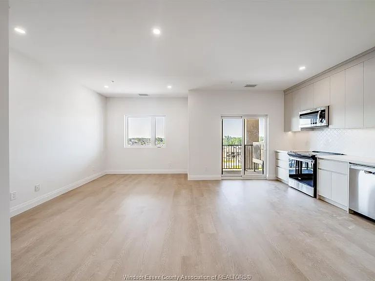 4300 Laurier Pkwy #543 — Photo 15