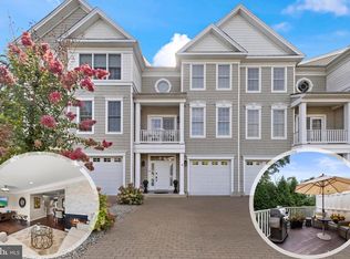 18 Crane Ct, Manahawkin, NJ 08050