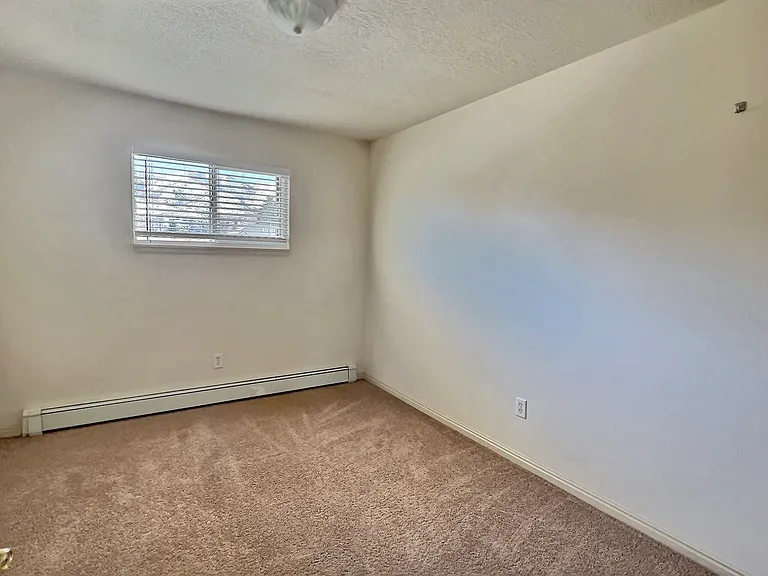 151 N 300 W #3 — Photo 8