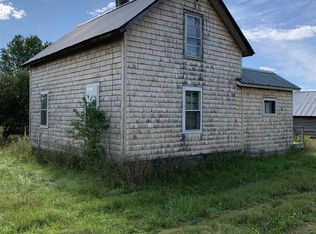 17752 Johnson Rd, Pelkie, MI 49958